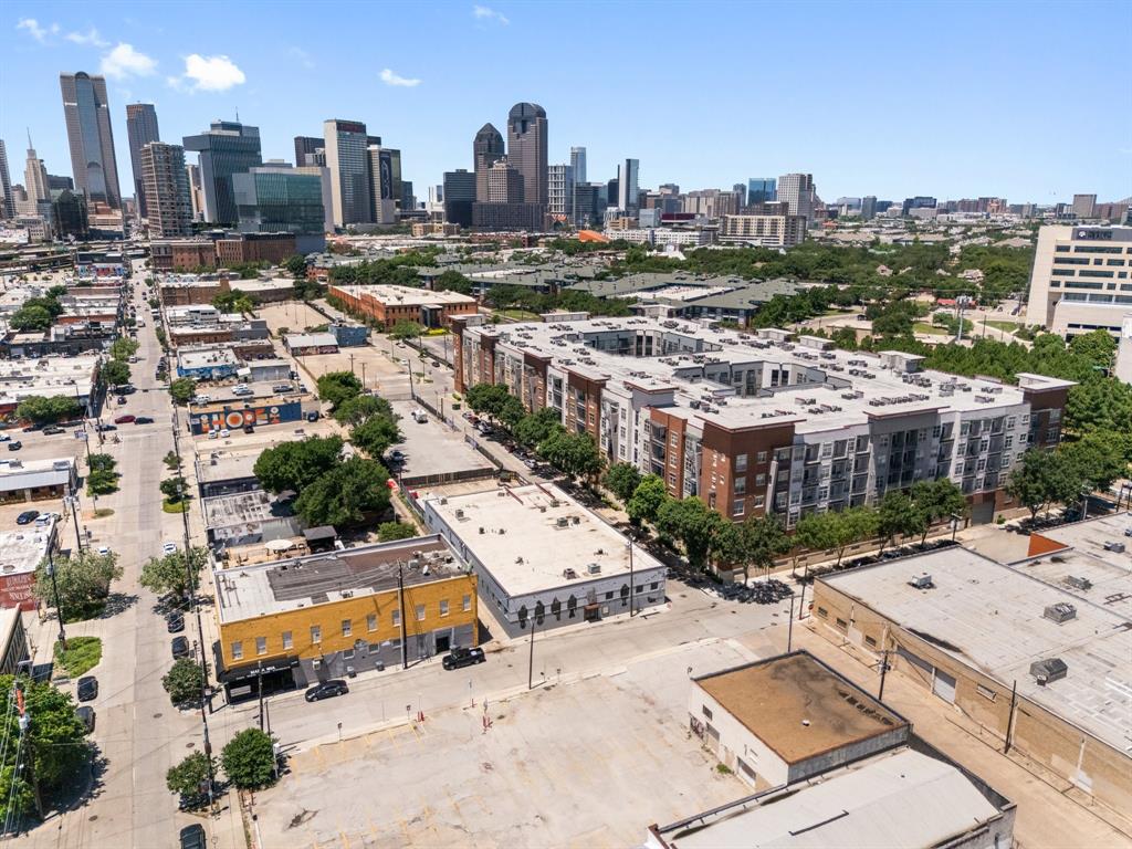 Walton Street Studios - Residential