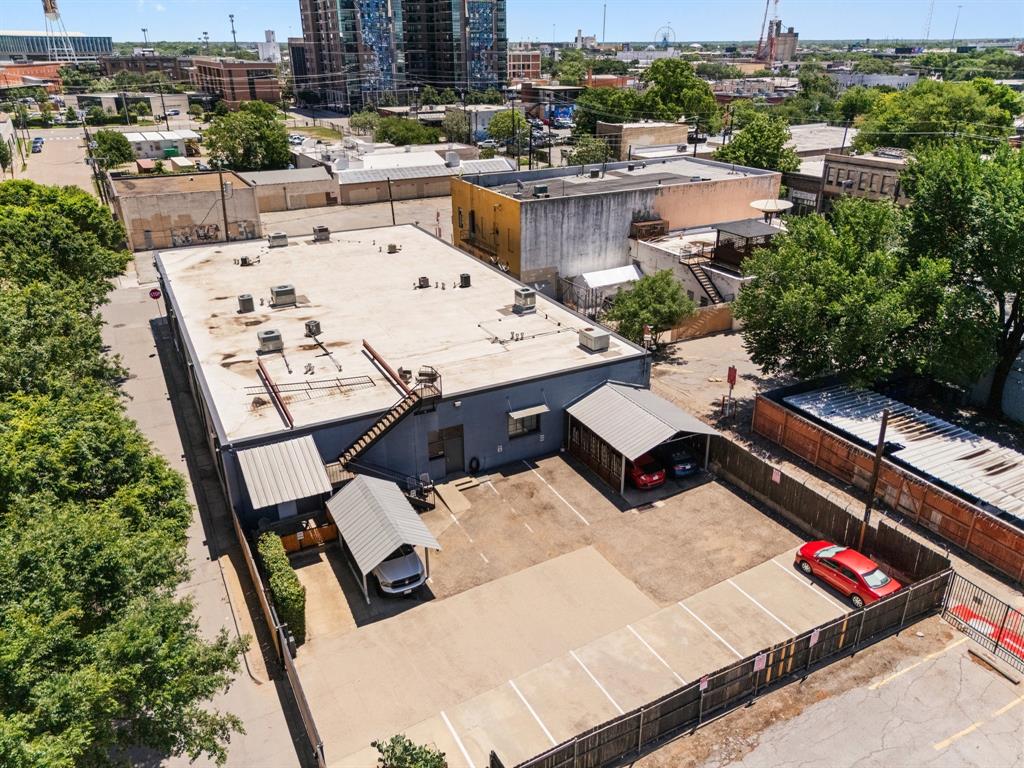 Walton Street Studios - Residential