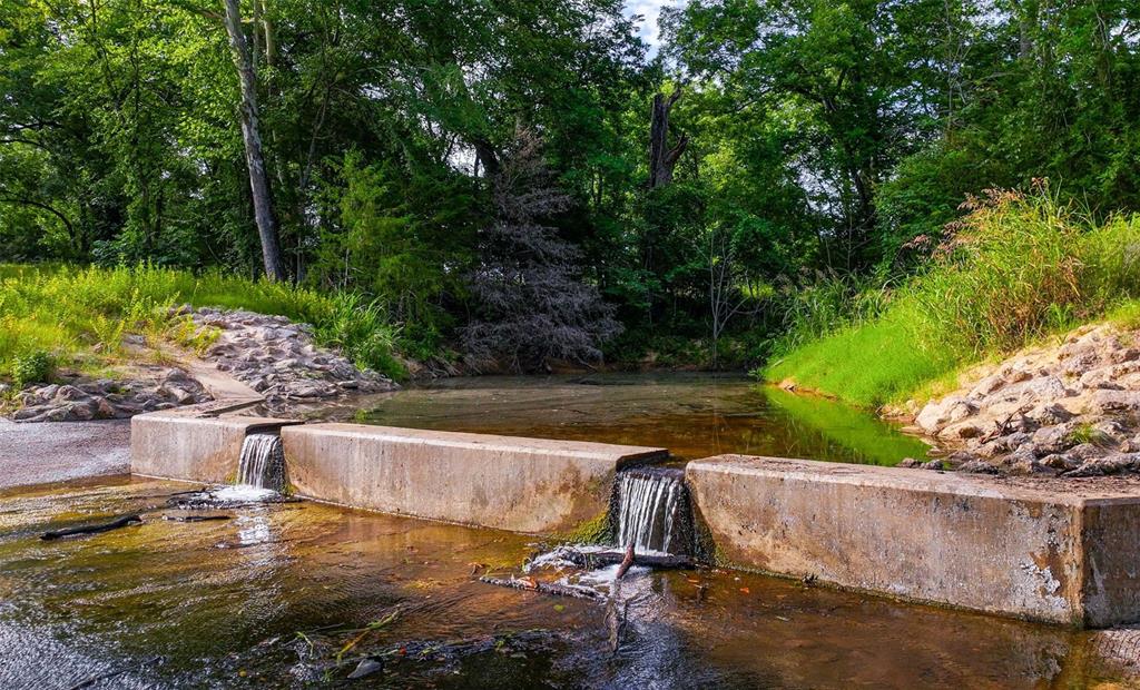 18575 County Road 4069