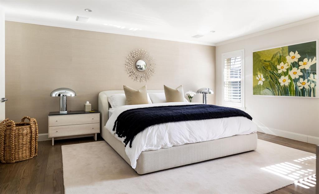 Versailles Pkwy Rev - Residential