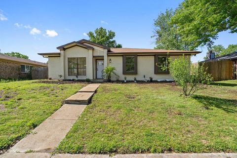 1742 Canterbury Lane Lewisville TX 75067