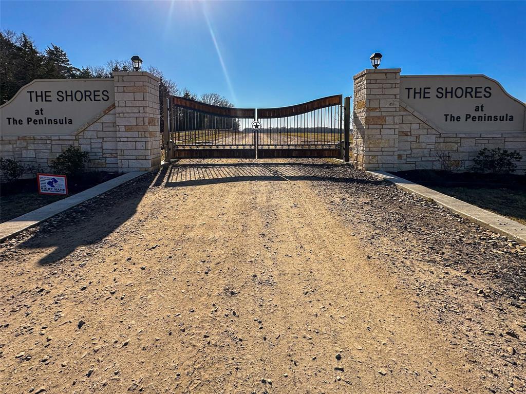 SHORES AT THE PENINSULA - Land