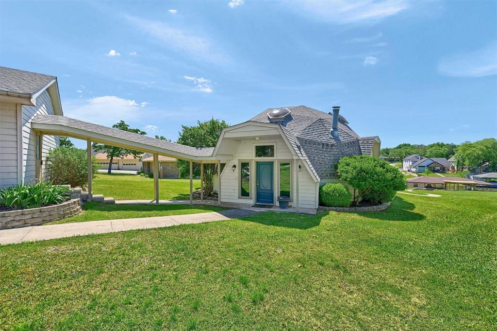 114 E Seminole Drive