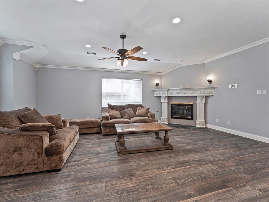 9805 Jericho Lane