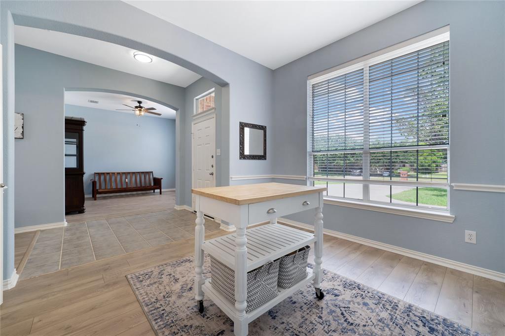 5208 Lake Haven Lane