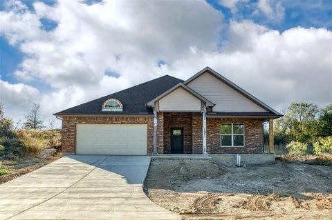 Photo of 709 Blue Fathom Drive, Runaway Bay, TX 76426 (MLS # 21313123)