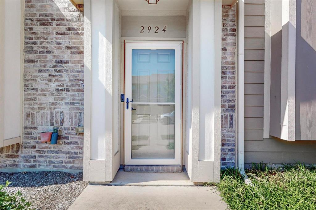 2924 Peyton Brook Drive