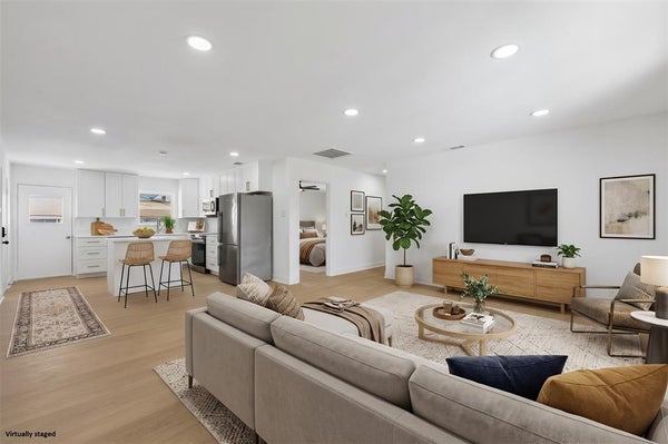 5050 MATILDA ST APT 225, DALLAS, TX 75206 - Image 164bb549ee91c95c2acd0aa87cb7a895/2643024318