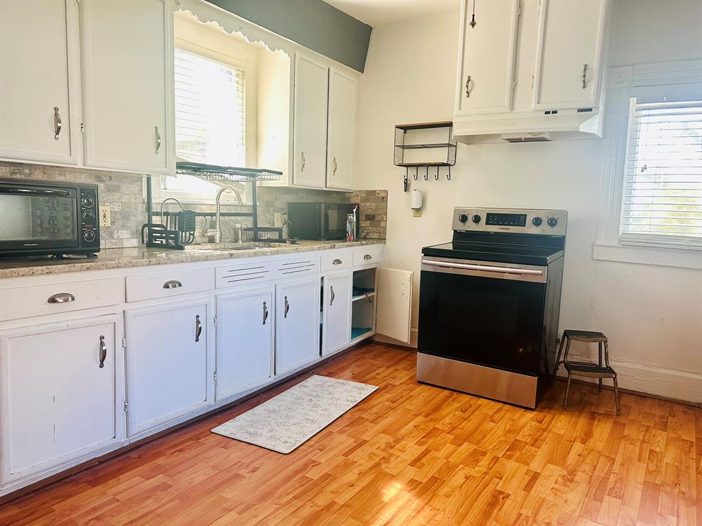 Original Cleburn - Residential