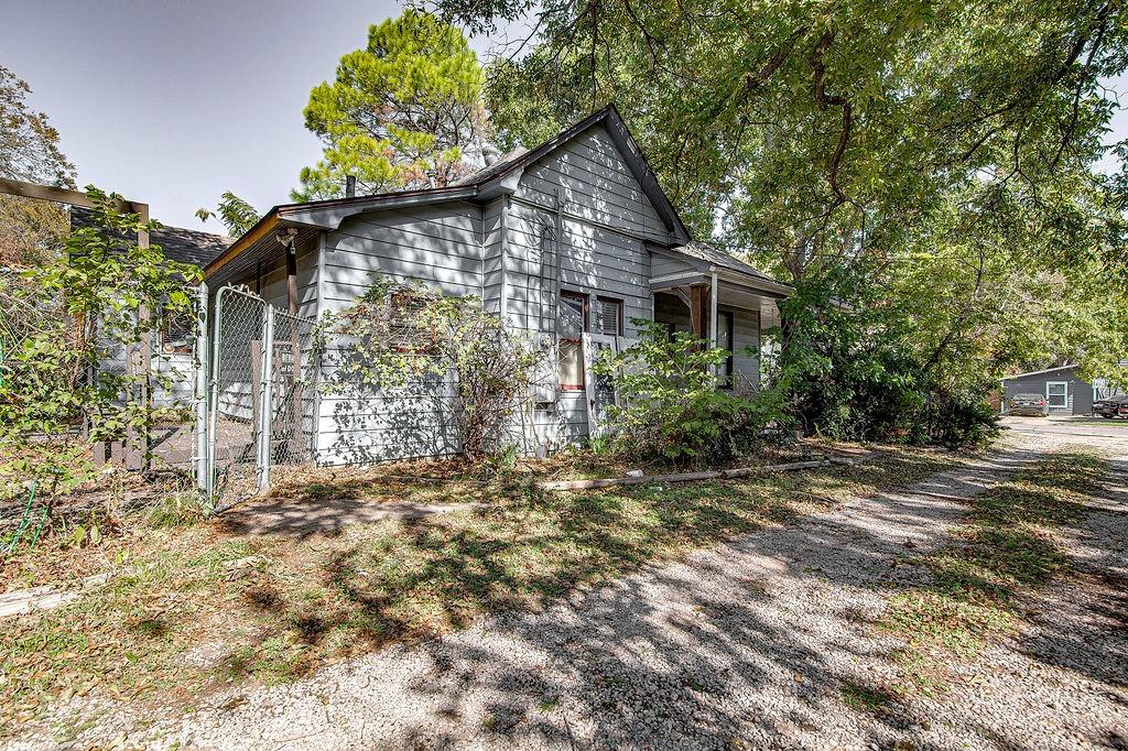 Original Cleburn - Residential