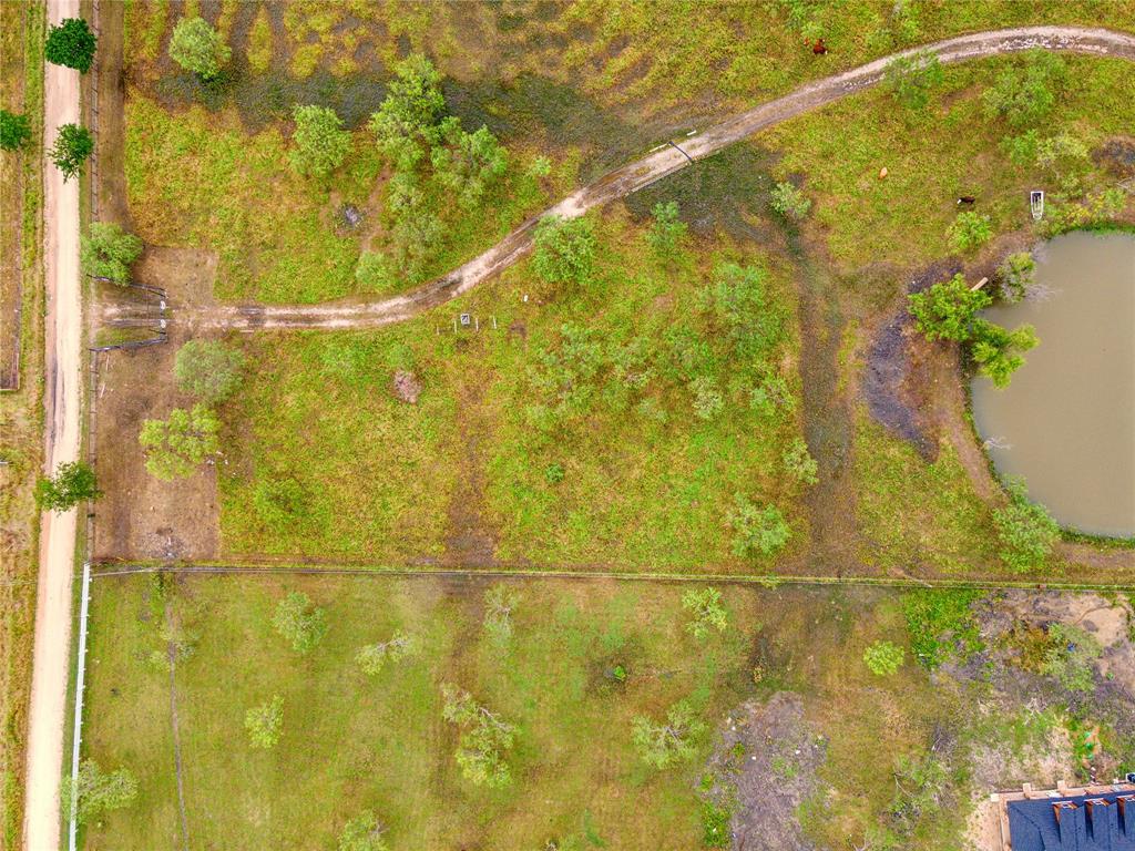 A10034 - J ALSTON ABST - Land