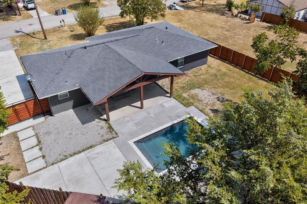 2512 Mcdearmon Street