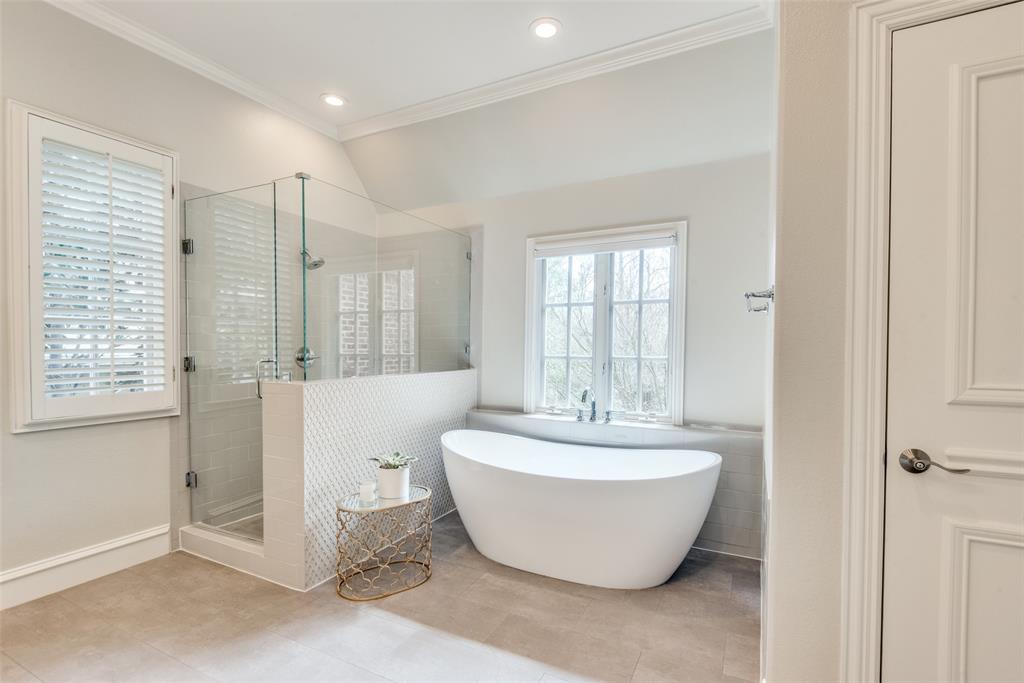 UNIVERSITY HEIGHTS - Residential