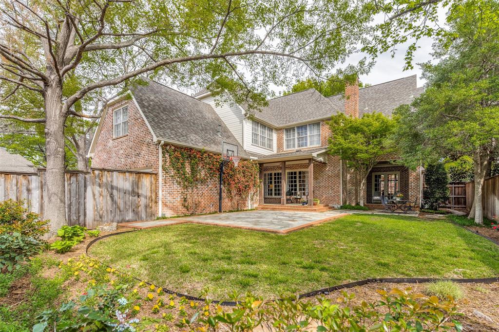 UNIVERSITY HEIGHTS - Residential