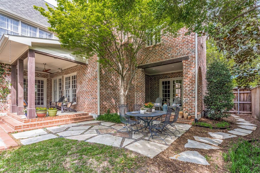 UNIVERSITY HEIGHTS - Residential