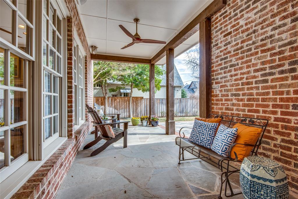 UNIVERSITY HEIGHTS - Residential