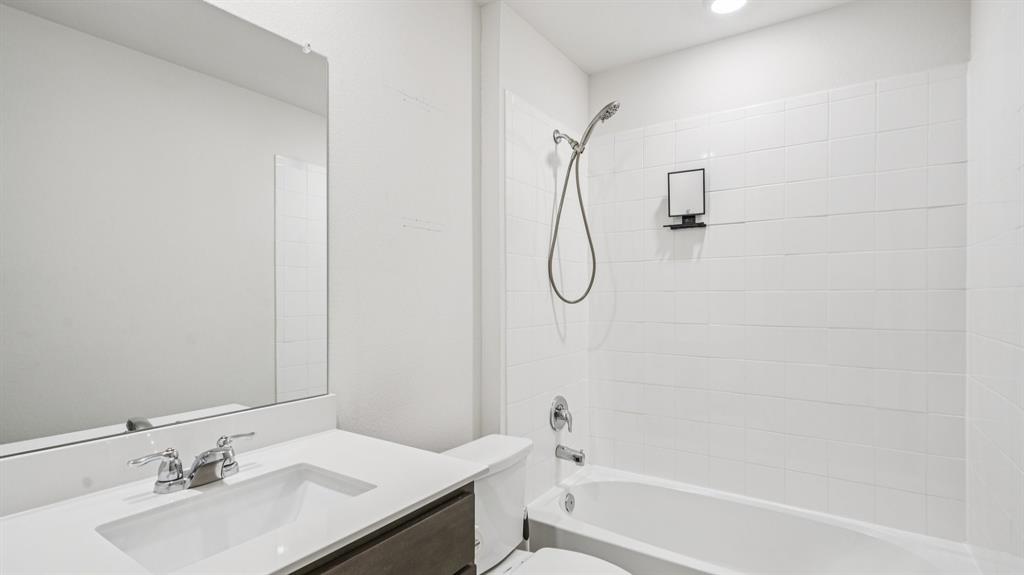 WINCHESTER CROSSING PHASE 3 - Residential