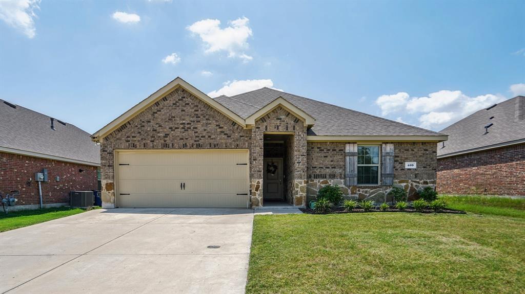 WINCHESTER CROSSING PHASE 3 - Residential