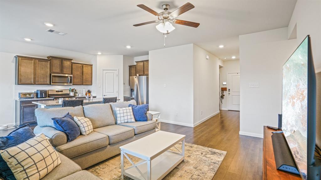 WINCHESTER CROSSING PHASE 3 - Residential