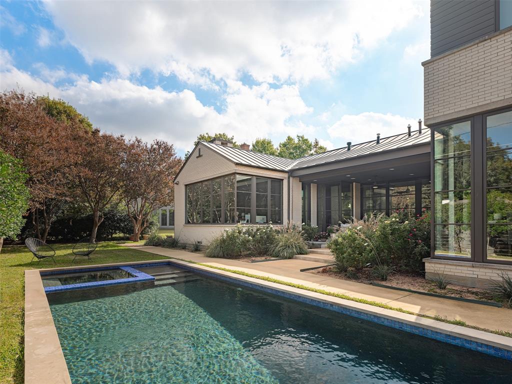 PRESTON ROAD ESTATES - Residential