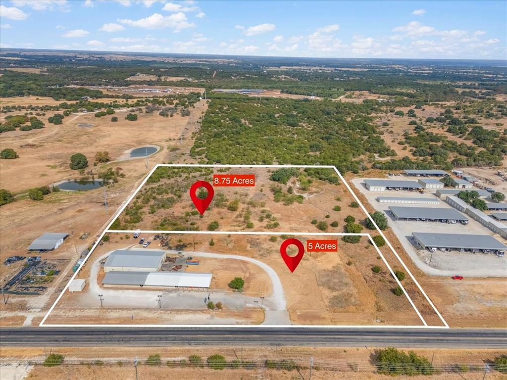 3206 W US Highway 377