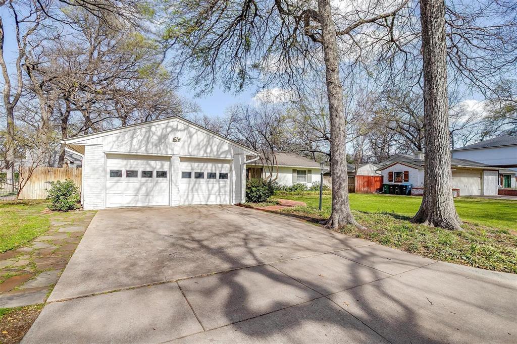 3209 Tanglewood Trail