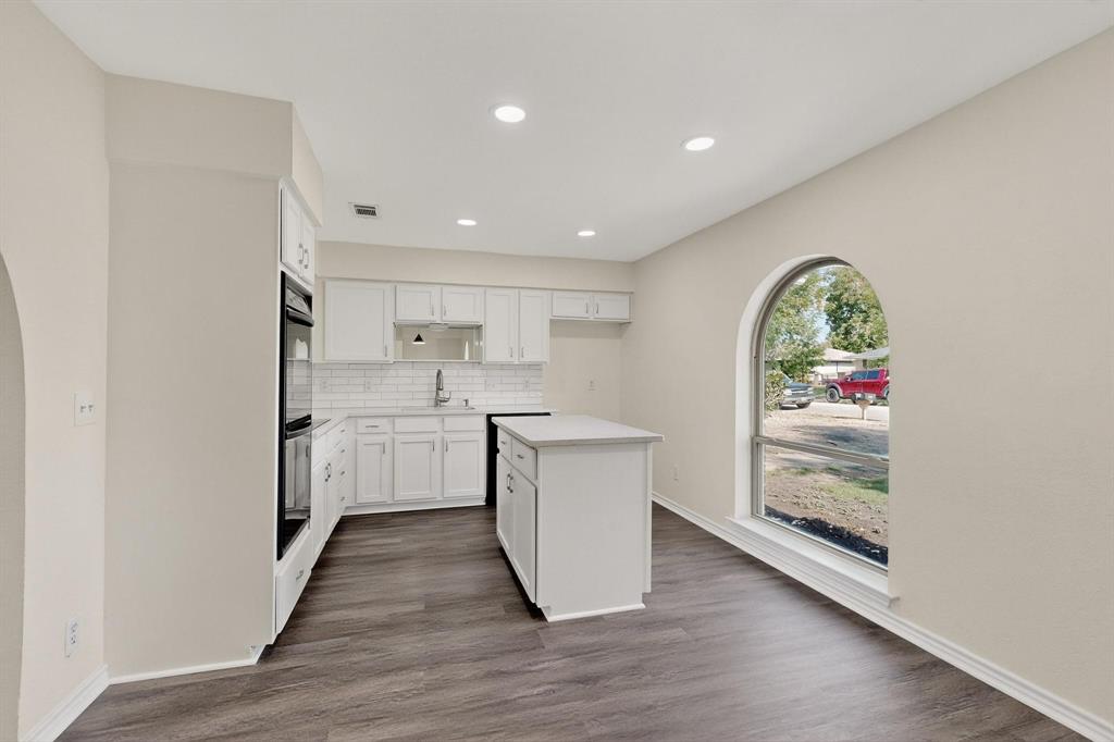 812 Lake Highlands Drive