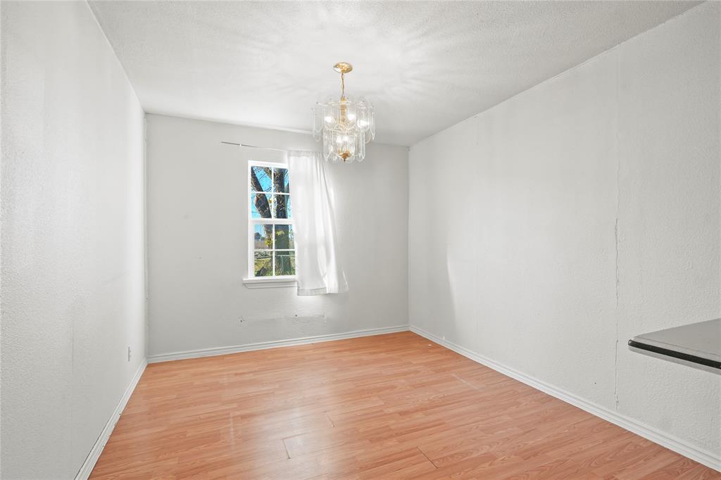 1326 Dewberry Street