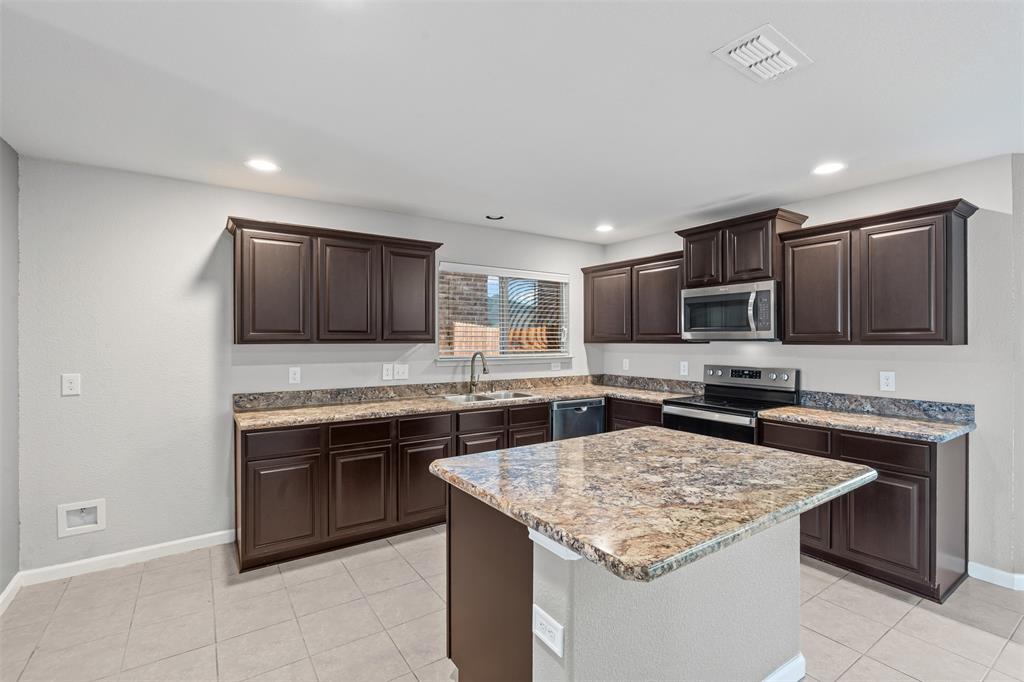 Lake Vista Ranch - Residential