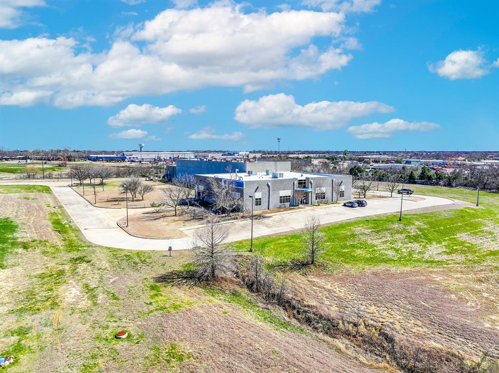 Sanden Add - Commercial Sale