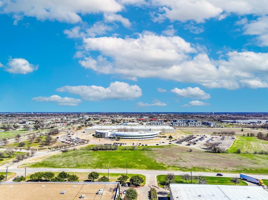 Sanden Add - Commercial Sale