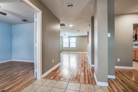 1604 Pheasant Creek Drive