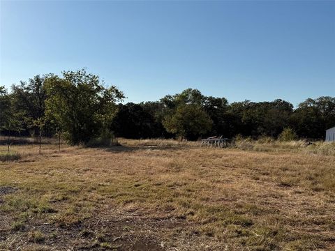 Tiny photo for 1633 Kay Lane, Reno, TX 76020 (MLS # 21210309)