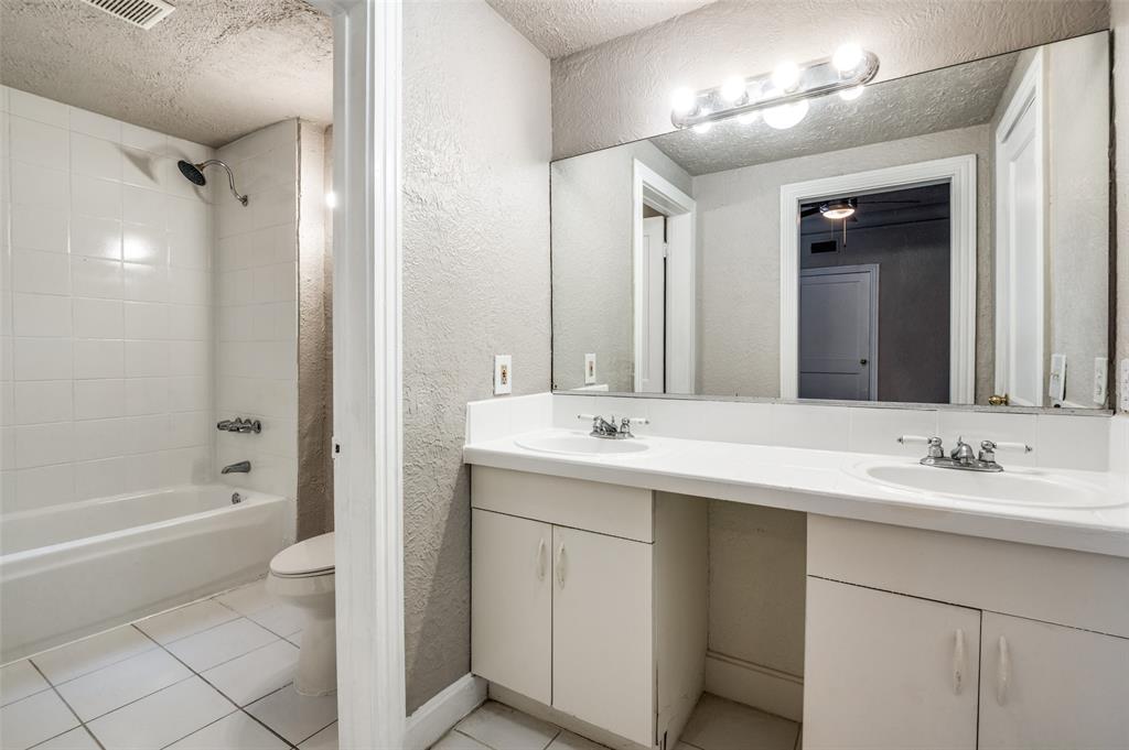 Peak's Suburban - Residential Income