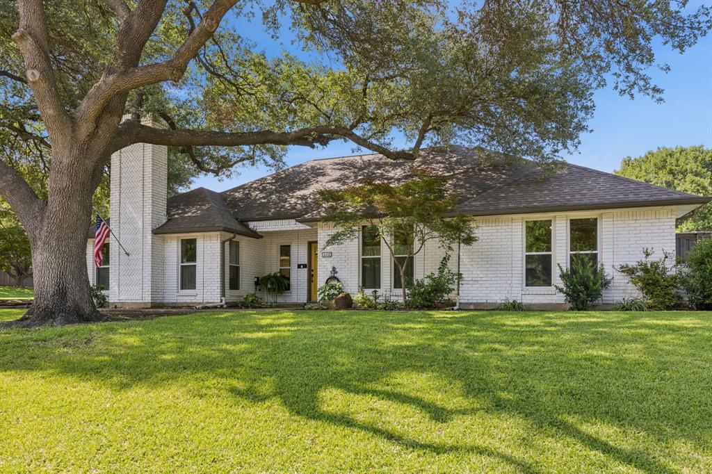 512 E Bethel School Road