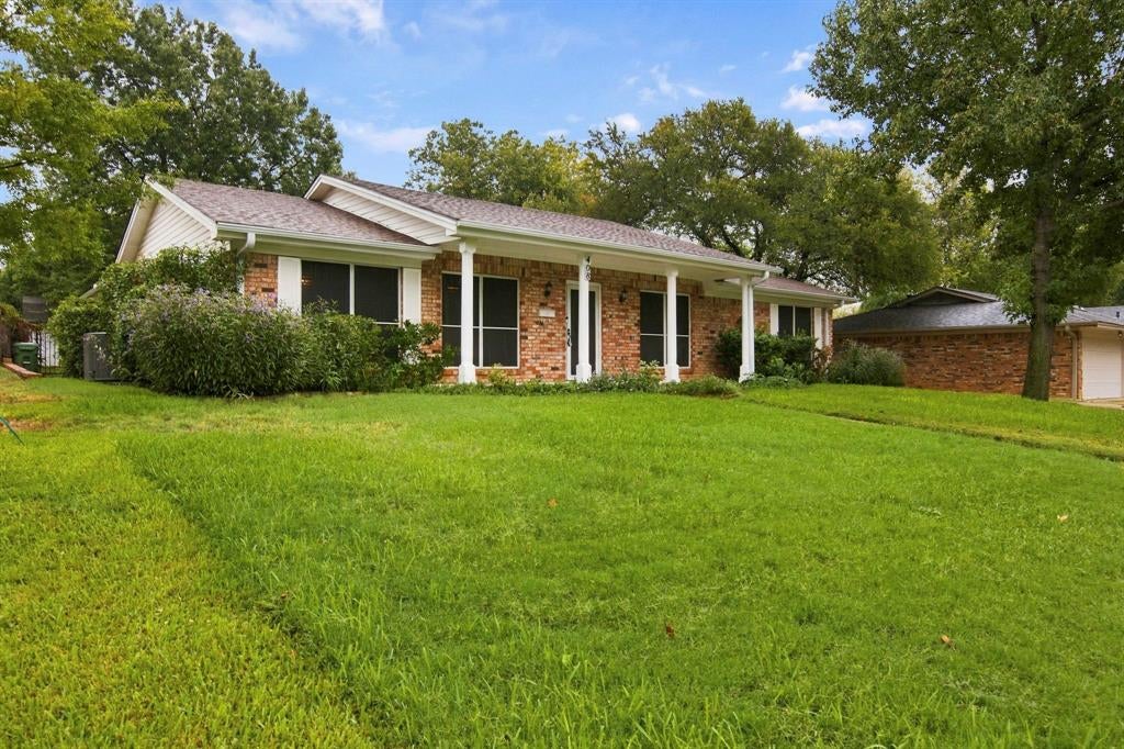 408 Englewood Lane