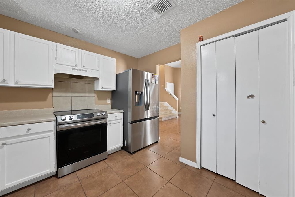 Hillside Oaks Ph 01 - Residential