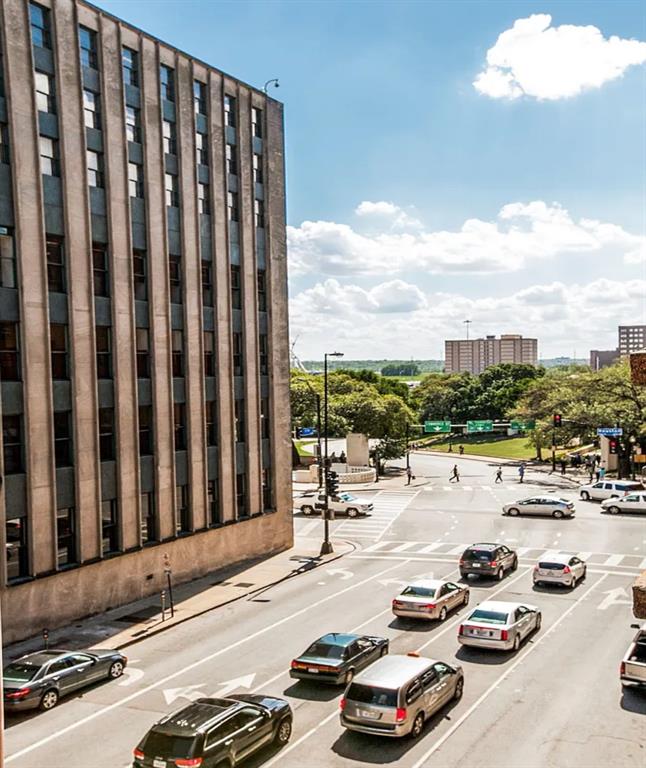 Elm Place Residences - Residential