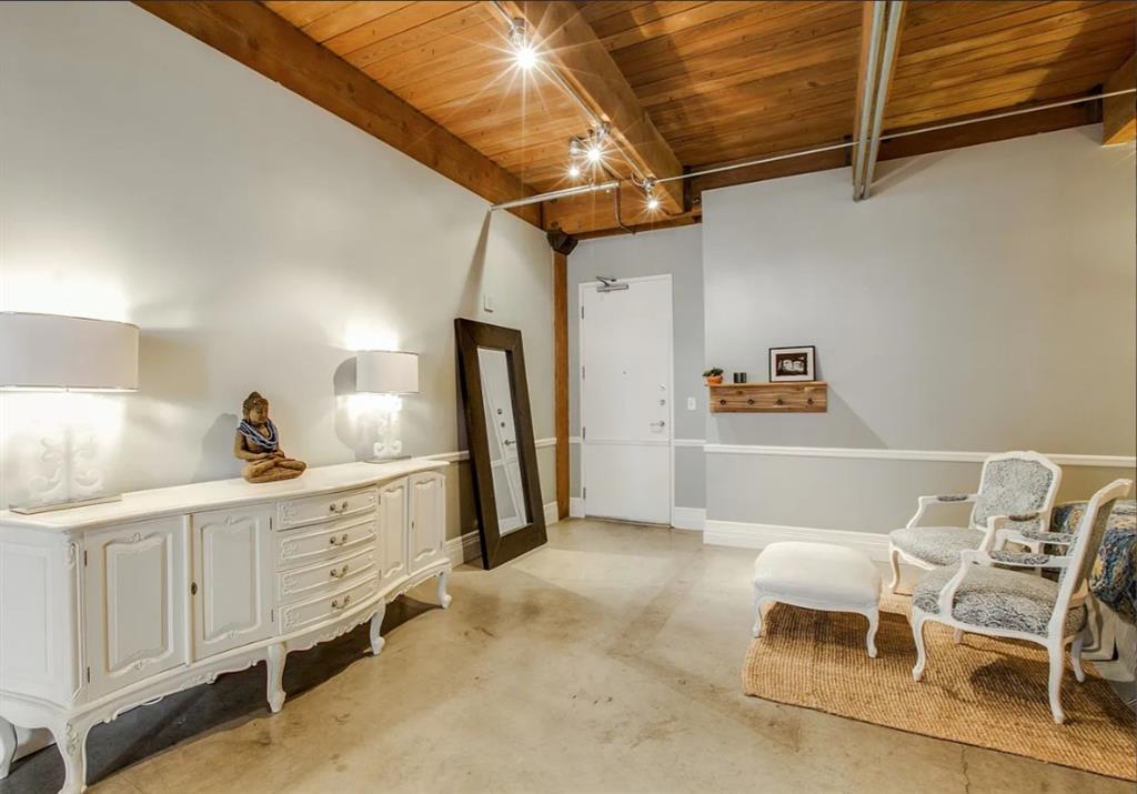 Elm Place Residences - Residential