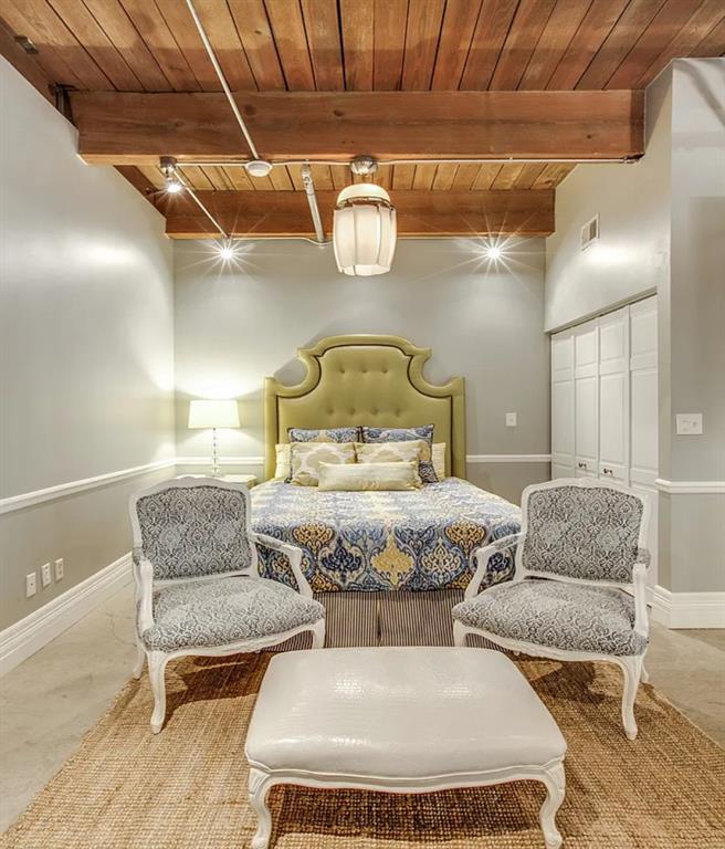 Elm Place Residences - Residential