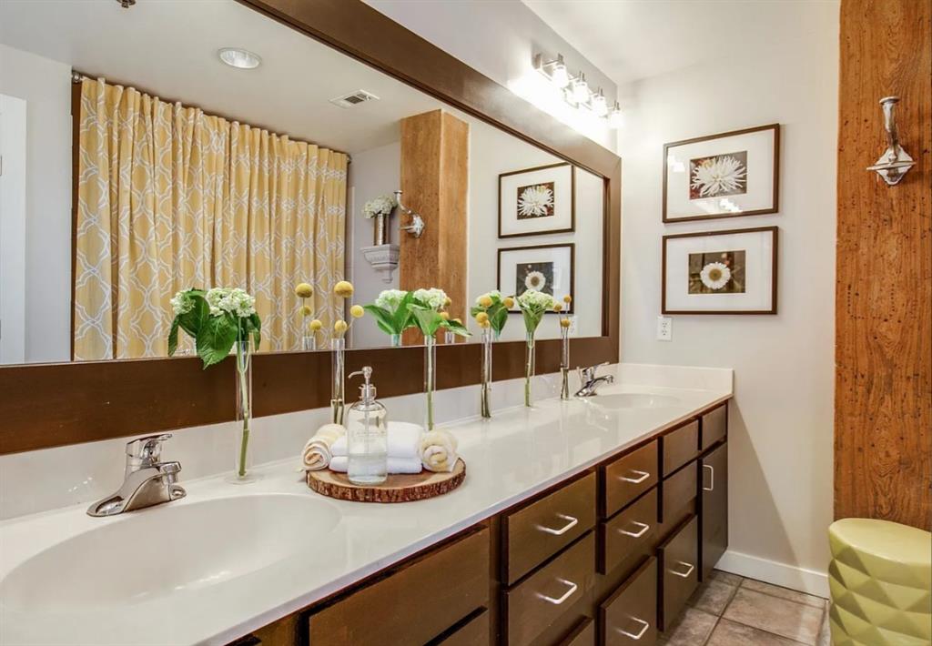 Elm Place Residences - Residential