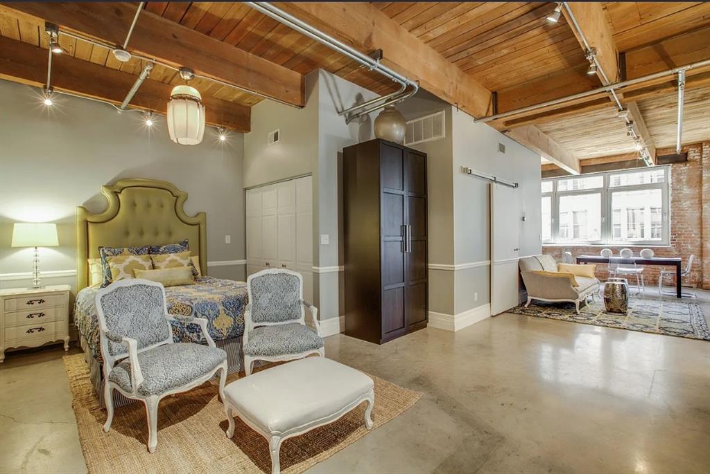 Elm Place Residences - Residential