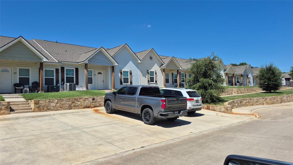 701 FOSSIL Court 14