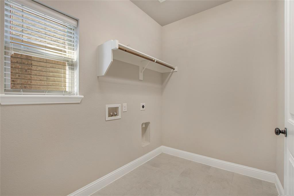 Twin Hills - Residential Lease