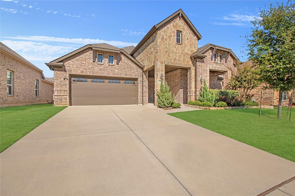 Twin Hills - Residential Lease