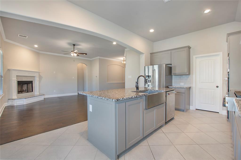 Twin Hills - Residential Lease