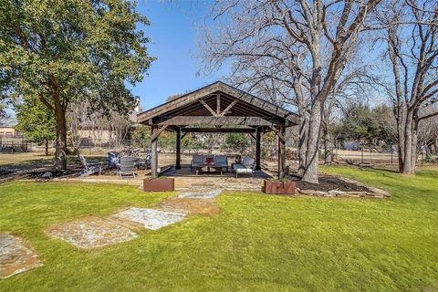 A home in Double Oak