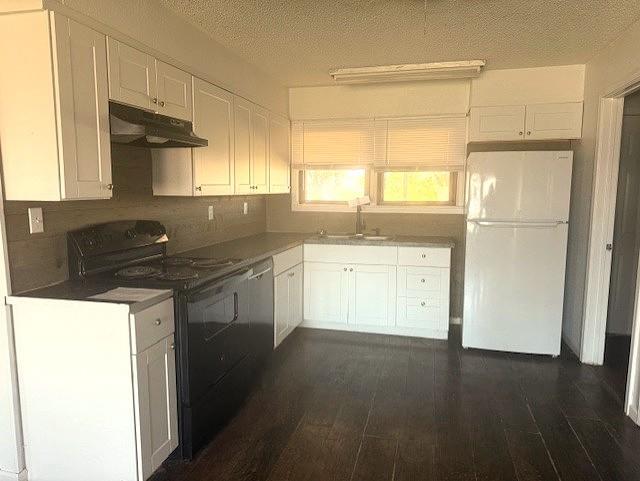 858 N San Jose Drive