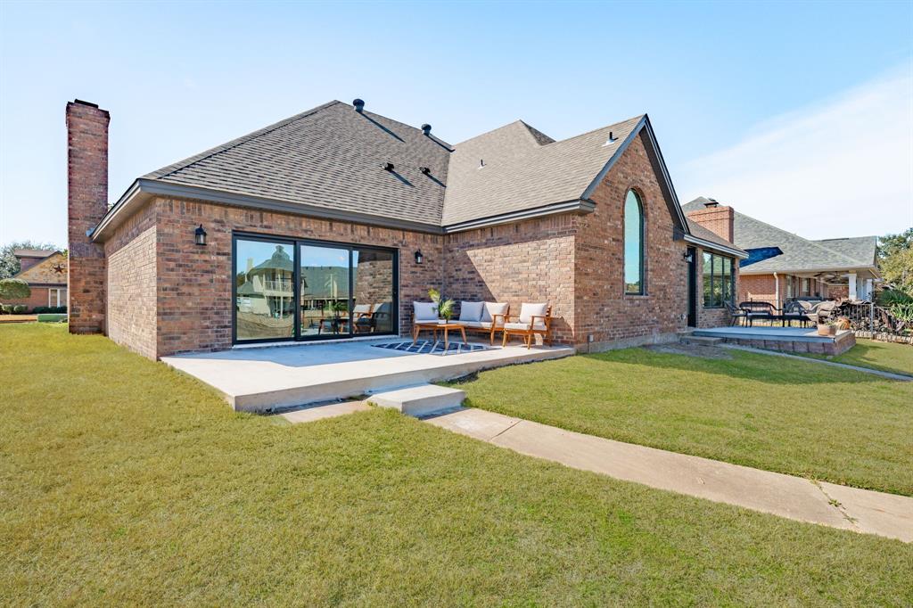 Waters Edge - Residential