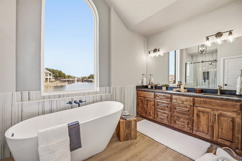 Waters Edge - Residential